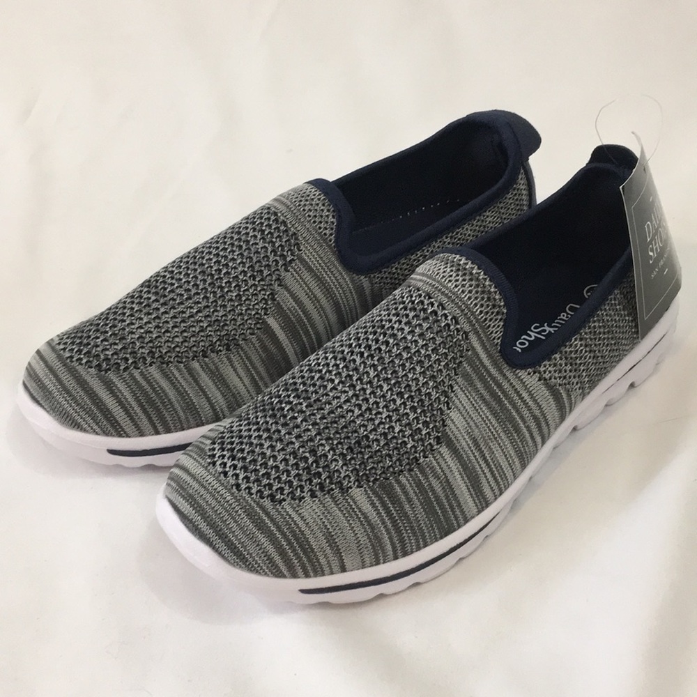 Daily shoe slip on lightweight breathable size 8.5
